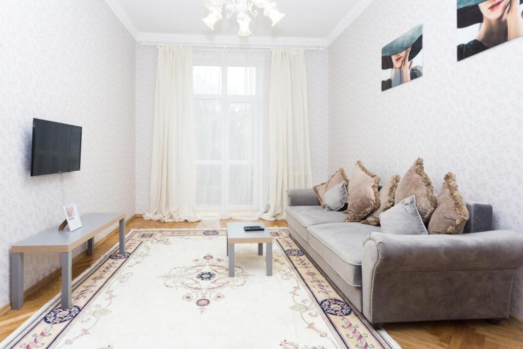 Apartment Lenina 3 Минск Экстерьер фото