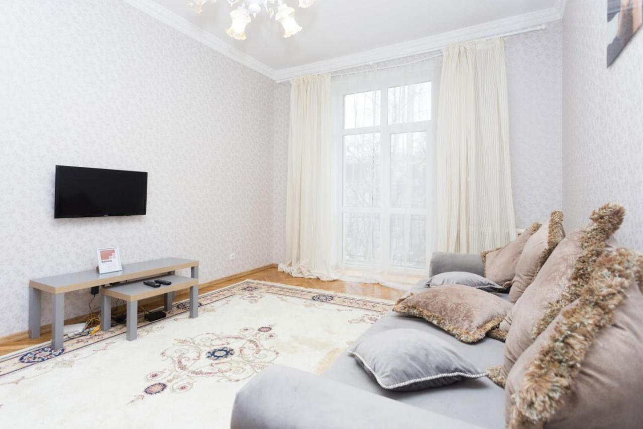Apartment Lenina 3 Минск Экстерьер фото